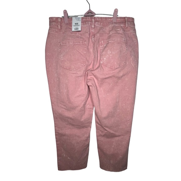 ☮️ 2/$30 NWT Plus Jeans straight leg cropped  acidwash pink size 16 - Picture 3 of 4